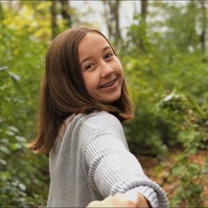 Meet your Posher, Mya